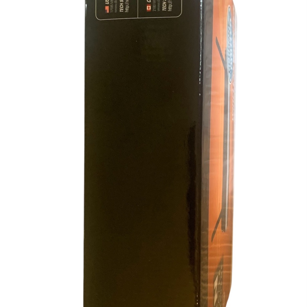 D-Link Black and Silver Wireless Router - Picture 3 of 8